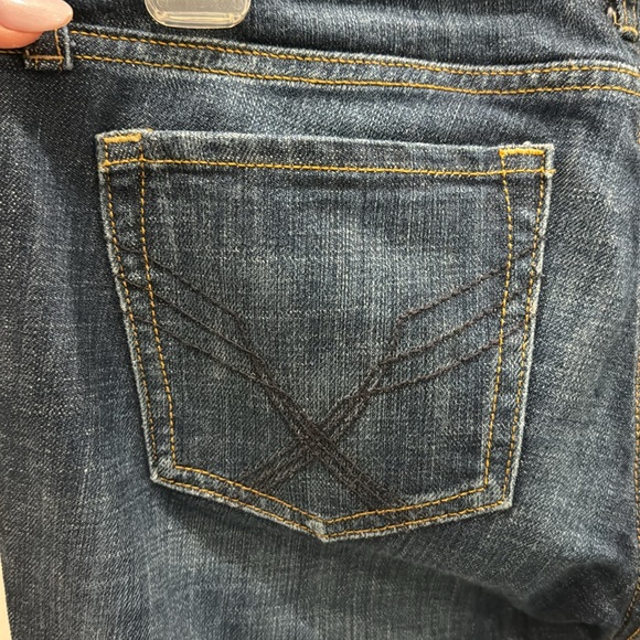 Gap Premium Bootcut Jeans - Picture 2 of 3